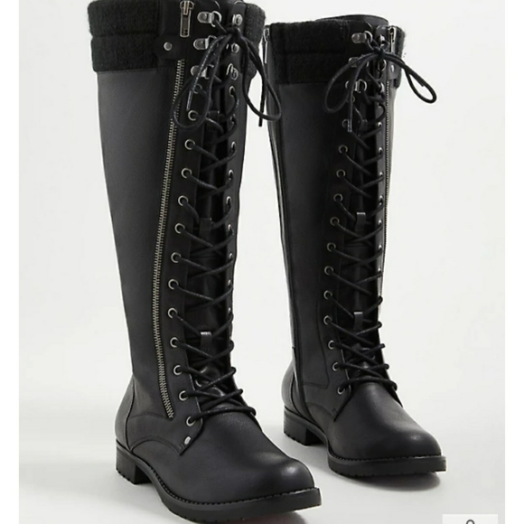 NWT Torrid Knee High Full Lace-up Sweater Boots - Picture 1 of 12